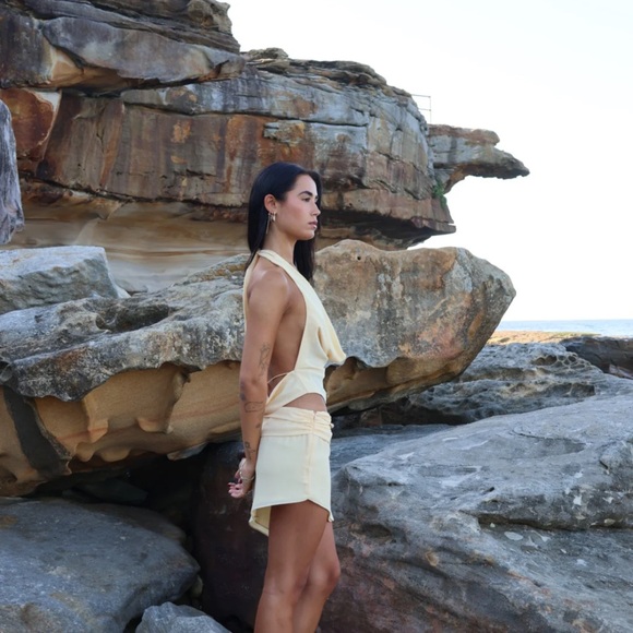 Katali Skirt Set - Picture 4 of 10